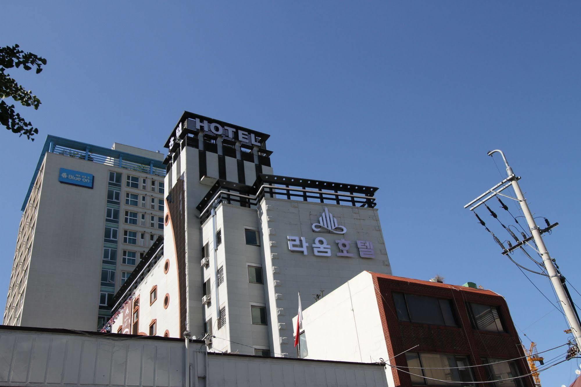 Raum Hotel Incheon Exterior foto